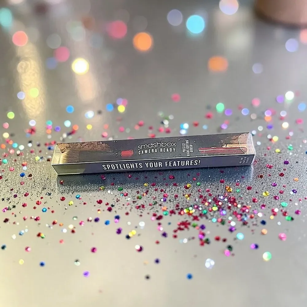 Smashbox Cosmetics Camera Ready Precise Highlighting Brush Brand New In Box